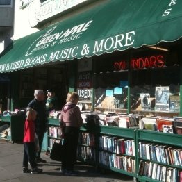 Green Apple Books photo